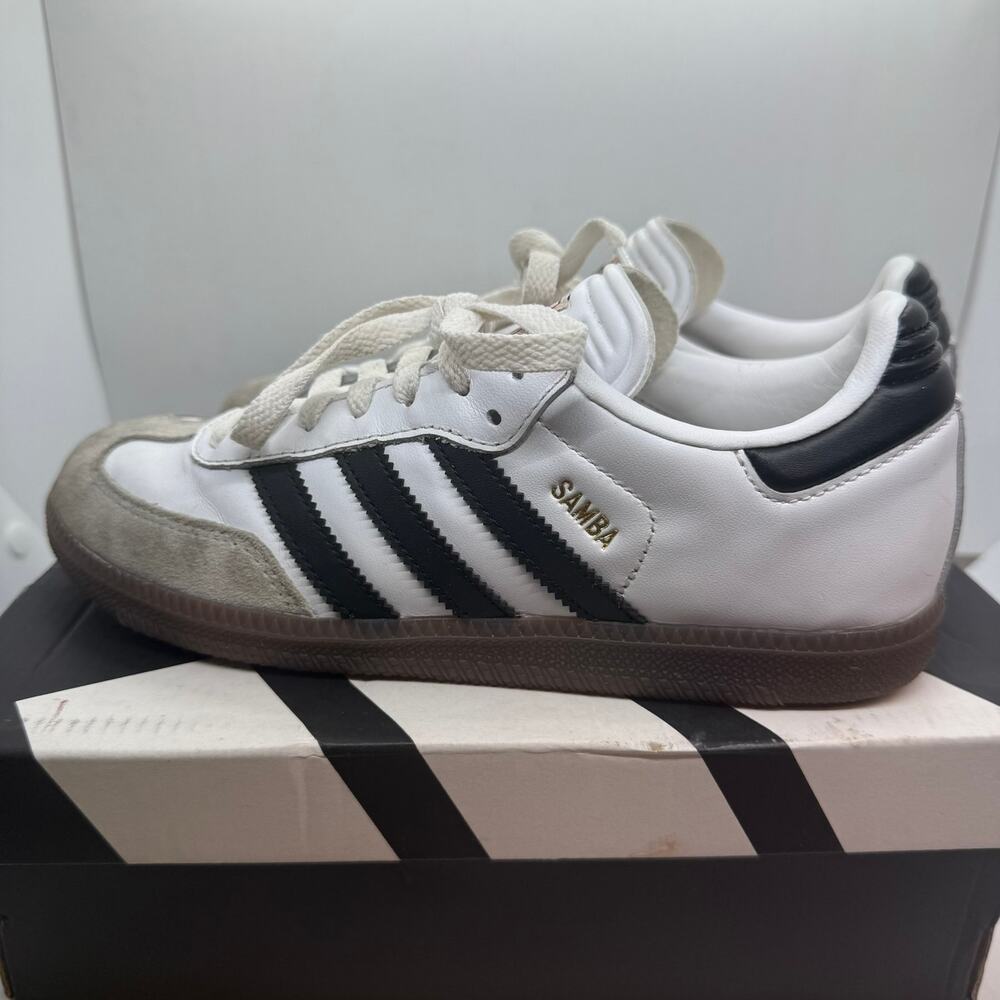 Adidas Samba Indoor Soccer Shoes Kids US 5 White Core Black Low Top IF1944